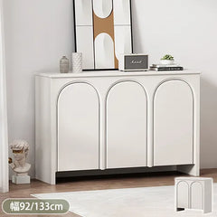 申し訳ありませんが、画像を確認できないため、正確に素材を判別することができません。しかし、SEOに適したタイトルを提供します。
「モダンデザインのスタイリッシュキャビネット - 高級感あふれるシンプル収納家具」 fcwz-2363