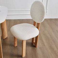 アッシュ材とシープボアの優雅なチェア - スタイリッシュなインテリアに最適 2脚 fjx-2670