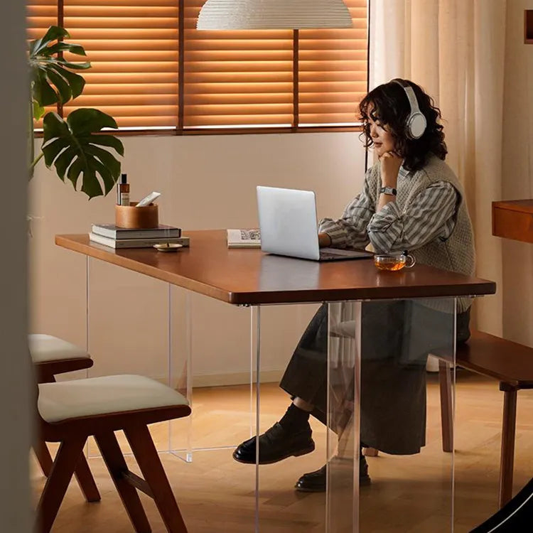 エレガントなチェリー材×アクリルテーブルで上質な空間を演出 fpmxm-2769