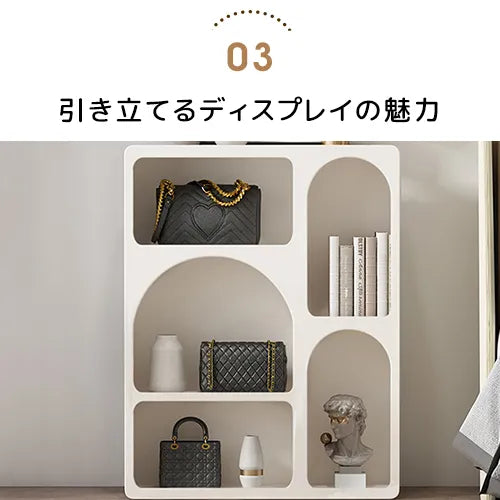 申し訳ありませんが、画像から素材を特定することはできません。ただし、一般的なタイトルを提案できます：

「モダンデザインのキャビネット｜高級感あふれる収納家具」

このようなタイトルであれば、SEOにもユーザーの興味を引くことができると思います。 fcwz-2360
